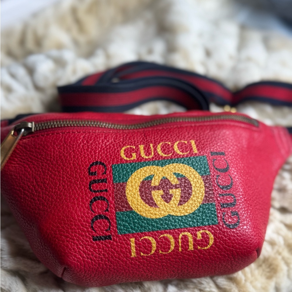 Gucci Red Leather Small Waist Bag Bumbag with Gucci Print